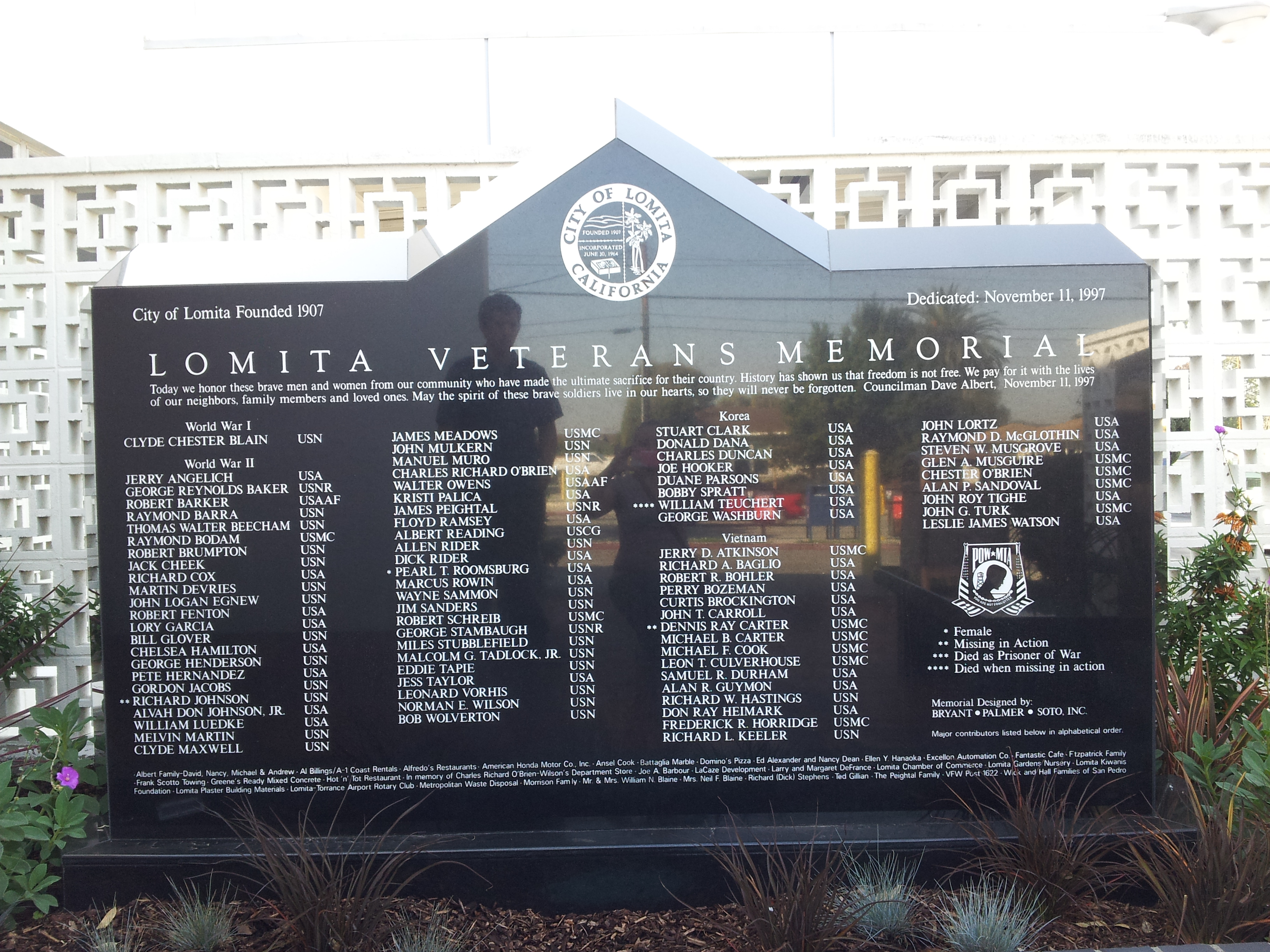 Lomita Veterans Memorial